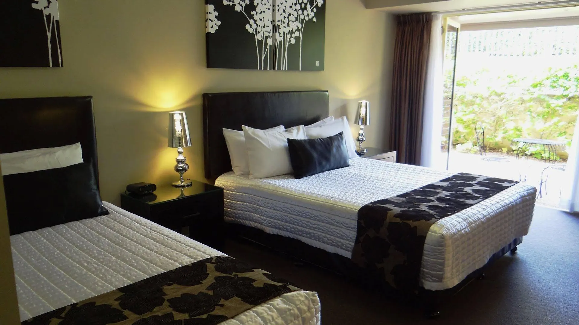 ****  Ambassador On Ruthven Motel Toowoomba Australia