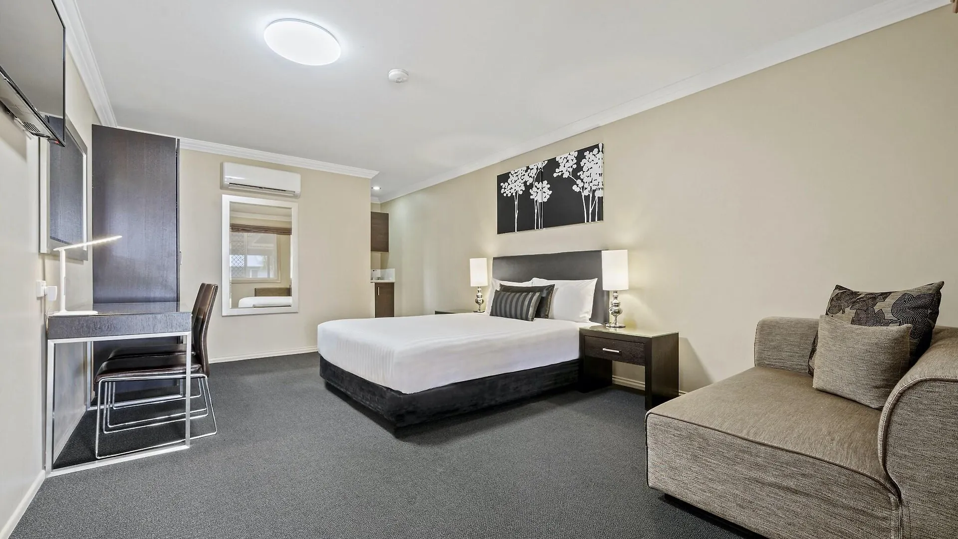 Ambassador On Ruthven Motel Toowoomba