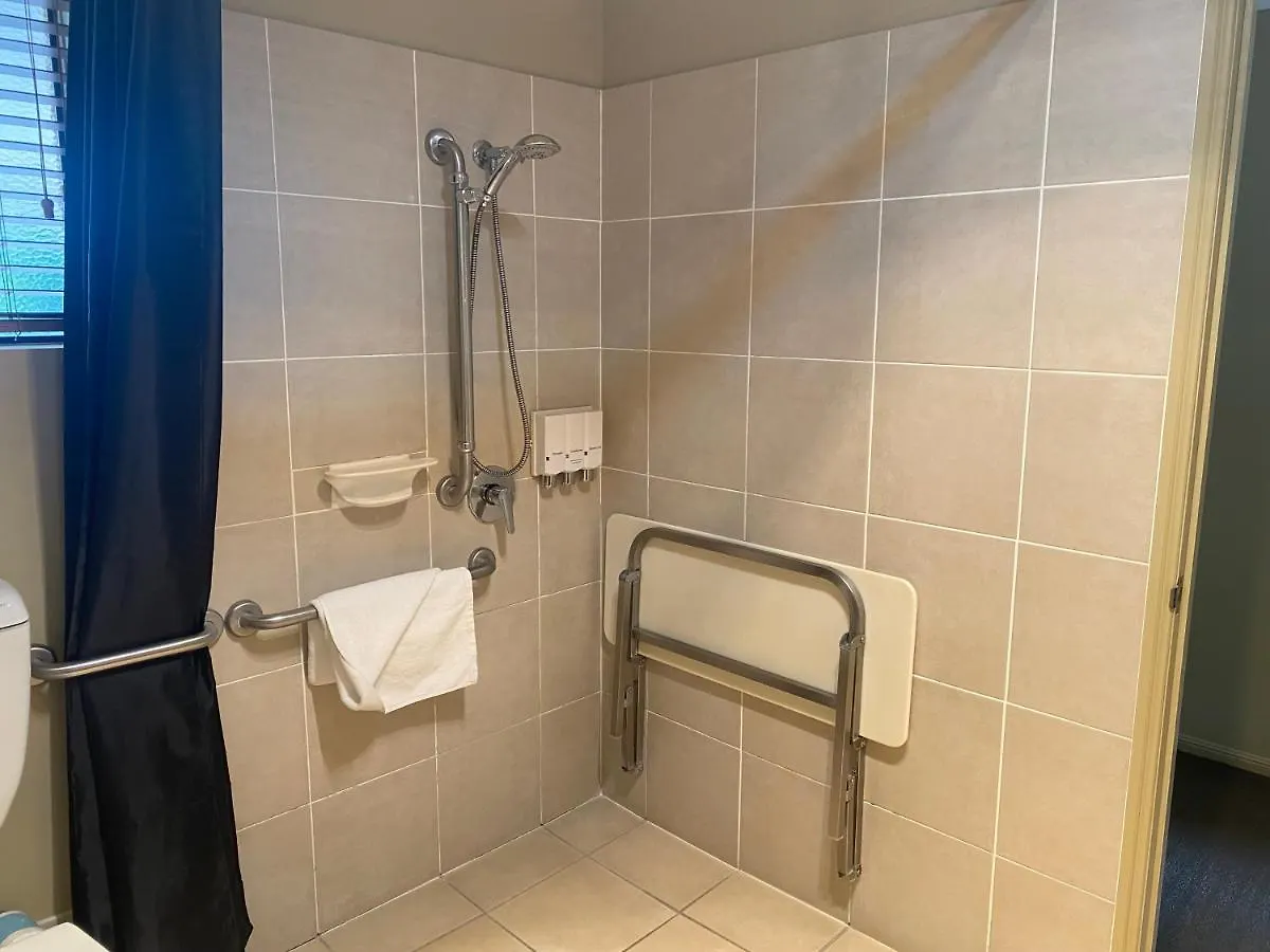 Ambassador On Ruthven Motel Toowoomba 4*,